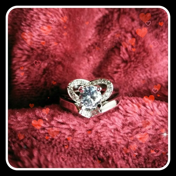 Jewelry - Stunning 14k white sapphire bridal set